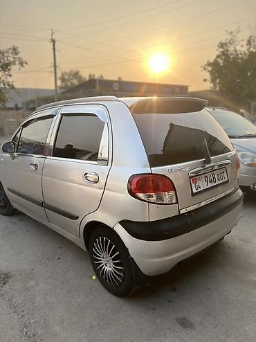 арзан матиз 1: Daewoo Matiz: 2011 г., 0.8 л, Кол менен иштөөчү, Бензин, Хетчбек — 4