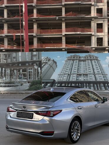 Lexus: Lexus ES: 2023 г., 2.5 л, Вариатор, Гибрид, Седан — 5