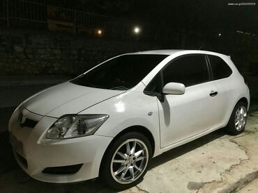 Toyota: Toyota Auris: 1.3 l. | 2009 έ. Κουπέ — 3
