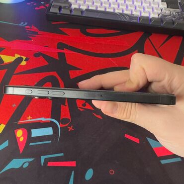 Apple iPhone: IPhone 15 Pro Max, Qara — 7