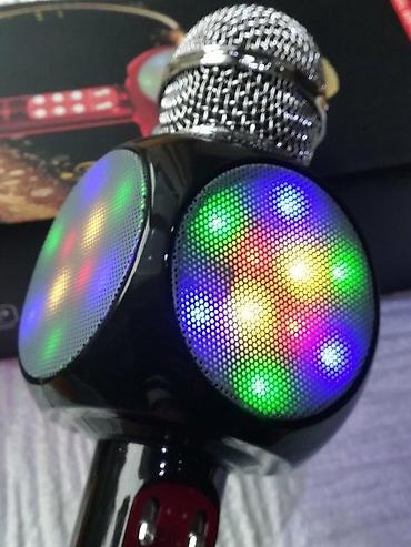 medion gramofon: Bežični karaoke mikrofon sa zvučnicima i LED osvetljenjem – model — 4