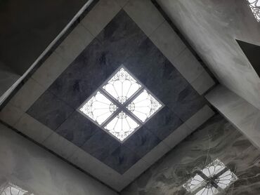 hamam kabini: Şüşə tavan paneli – vitraj naxışlı işıqlandırma sistemi - Dizayn