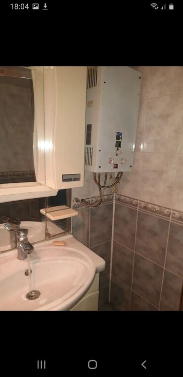 Köhnə tikili: Bakı, 8-ci kilometr, 2 otaqlı, Köhnə tikili, m. Neftçilər, 50 kv. m — 12