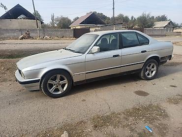 volkswagen b5: BMW 520: 1993 г., 2 л, Механика, Бензин, Седан — 1