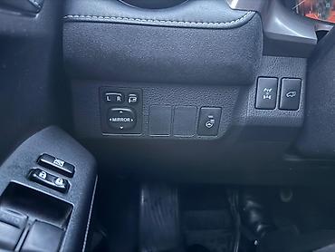 Toyota: Toyota RAV4: 2018 г., 2 л, Вариатор, Бензин, Кроссовер — 7