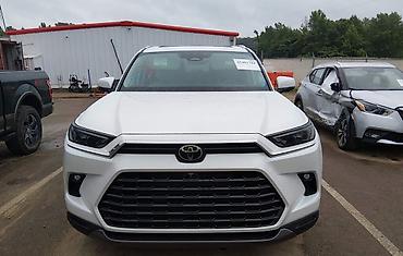 Toyota Grand Highlander: 2025 г., 2.4 л, Автомат, Бензин, Кроссовер
