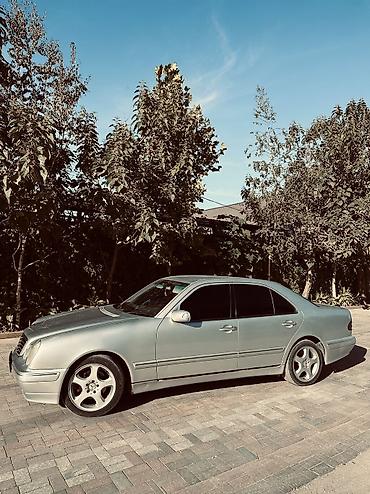 минивэн электро: Mercedes-Benz E-Class: 2001 г., 3.2 л, Автомат, Бензин, Хэтчбэк — 4