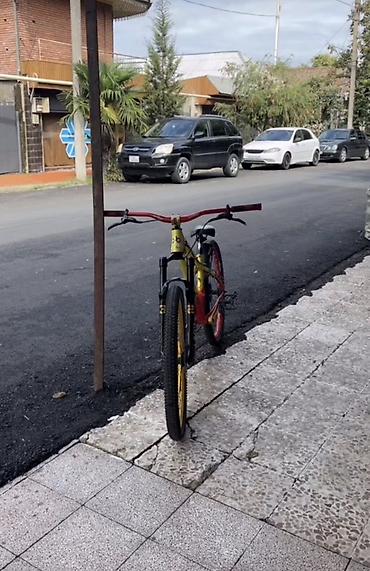 velosiped şosse: Şəhər və yüngül off-road sürüşlər üçün yığılmış tək sürüşlü BMX/MTB — 2