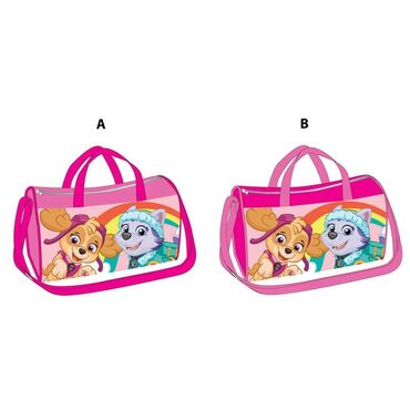 Sportske torbe i rančevi: Dečije torbe za trening/putovanja . 38*22
Cena 1600 din — 29