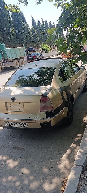 99 maşını: Volkswagen Amarok: 1.8 l | 2001 il Sedan — 3