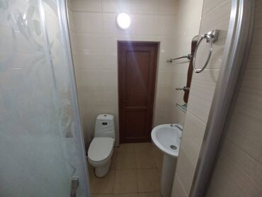 Uzunmüddətli kirayə mənzillər: Neftçilər metrosunun yaxınlığında Nazlı şadliq evinə yaxın 18 — 4