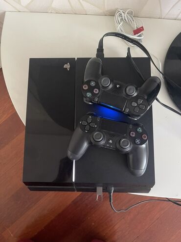 islemis soyuducu: Playstation4|||Proshifka Hen 9.00 Təcili satılır 2pult 29oyun var