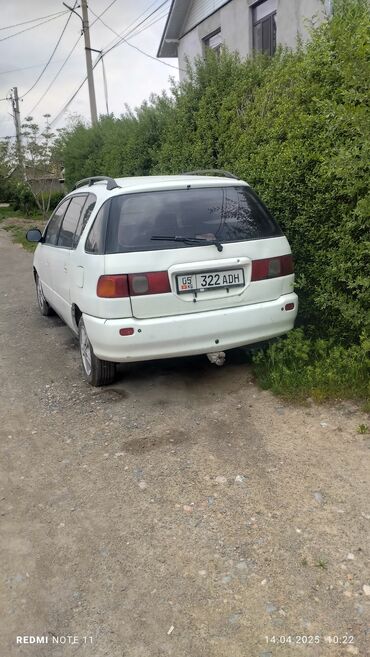 Toyota: Toyota Ipsum: 1997 г., 2 л, Автомат, Газ, Минивэн