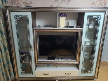 Qonaq otağı dəstləri: İşlənmiş, TV stend, Kredit yoxdur, Azərbaycan