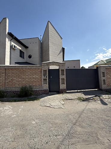 350 м², 6 комнат и более, Таш-Рабат ТРЦ, Можно с животными at lalafo.kg 350 м², 6 комнат и более, Таш-Рабат ТРЦ, Можно с животными