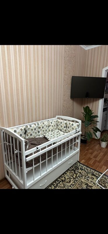 детскую кроватку кроватка к: Детская кроватка-трансформер -состояние б/у пользовались не долго -