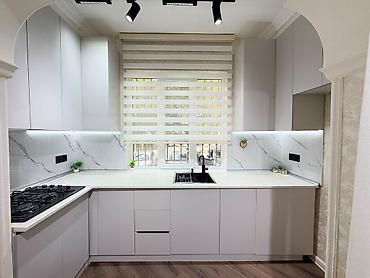 prefabrik ev satilir: Bakı, 8-ci kilometr, 3 otaqlı, Köhnə tikili, m. Xalqlar Dostluğu, 55 kv. m — 3