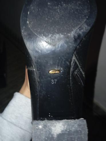 Сапоги: Демисезонные шикарные сапоги турецкой фирмы "Basconi". Надеты пару at lalafo.kg — 5 Сапоги: Демисезонные шикарные сапоги турецкой фирмы "Basconi". Надеты пару — 5