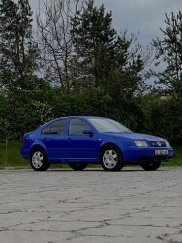 дополнительный помпа: Volkswagen Bora: 1999 г., 2.3 л, Механика, Бензин, Седан