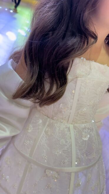 Bayram kostyumları: Uşaq üçün zərif ağ ziyafət/libas - Model: qısa ətəkli, korset üstlü — 4