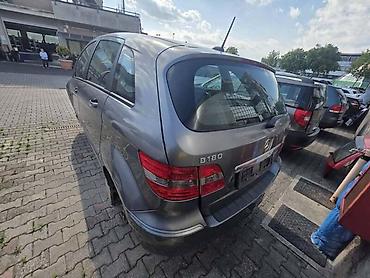 Automobili: MERCEDES BENZ B KLASA 2010. GOD. - KOMPLETAN AUTO U DELOVIMA | — 1