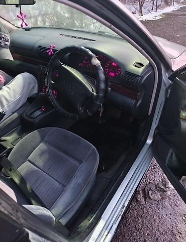 audi 2 8: Audi A4: 1998 г., 2.6 л, Автомат, Бензин, Седан — 4