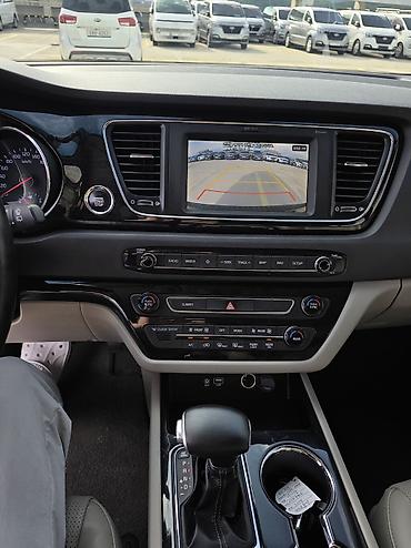 Kia: Kia Carnival: 2018 г., 2.2 л, Автомат, Дизель, Минивэн — 10