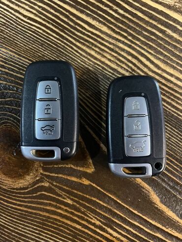 islenmis hyundai avtomobilleri satisi: Hyundai keyless go açarları. Orijinal, bir çox hyundai modelləri üçün