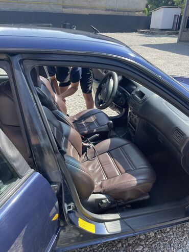 дом на колесах цены: Toyota Corolla: 2001 г., 1.4 л, Механика, Бензин, Хэтчбэк
