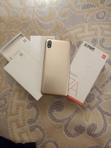 чехол pixel 6a: Redmi, Redmi 7A, 32 ГБ, цвет - Золотой