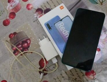 телефон флай 9: Xiaomi 64 ГБ, цвет - Голубой, 
 Кнопочный, Отпечаток пальца, Две SIM карты
