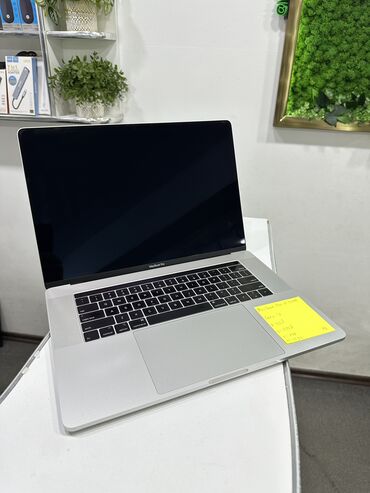 Ноутбуки: Ноутбук, Apple, 32 ГБ ОЗУ, Intel Core i7, 15.4 ", Б/у, Для работы, учебы, память SSD