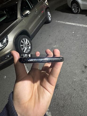 m1 pro: IPhone 11 Pro, Space Gray, Qırıq — 3