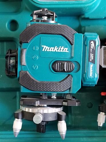 Лазерный уровень Makita (аккумуляторная серия 12V max CXT) -