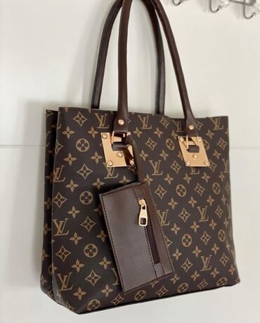 Sportske torbe i rančevi: Tasne i rancevi 1600 — 21