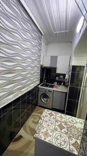 Köhnə tikili: Bakı, Yeni Günəşli Massiv D, 2 otaqlı, Köhnə tikili, 60 kv. m — 9