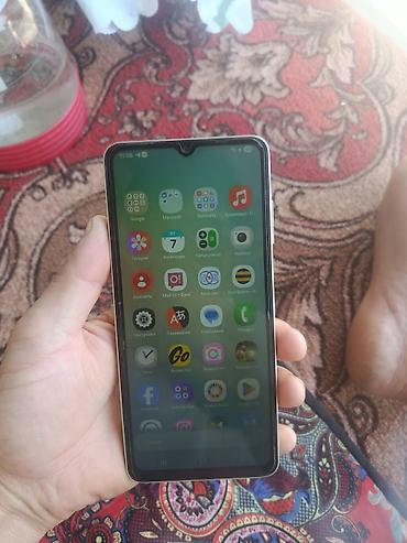 с мыкан: Samsung Galaxy A06, Новый, цвет - Золотой, 2 SIM — 3