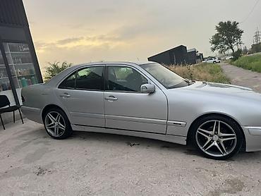 bud e9: Mercedes-Benz E-Class: 1999 г., 2.2 л, Автомат, Дизель, Седан — 5