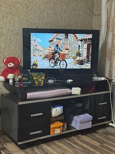 İşlənmiş Televizor Samsung LCD 40" Ünvandan götürmə