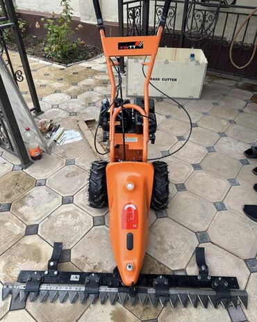 Дизельные мотоблоки: Мотоблок с бензиновым двигателем, предназначенный для обработки — 21