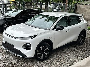 Changan: Changan Qiyuan Q05: 2026 г., Автомат, Электромобиль, Кроссовер — 4