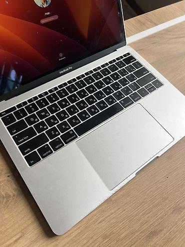 Ноутбуки Apple (MacBook): Apple MacBook Pro 13" (серебристый) - Дисплей: Retina - Клавиатура — 2