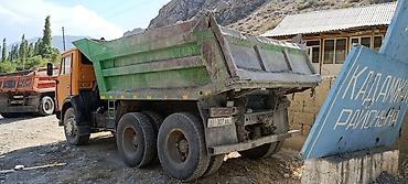 мото 300: Самосвал КАМАЗ, 6x4 - Кузов-самосвал: усиленные борта, задняя — 4