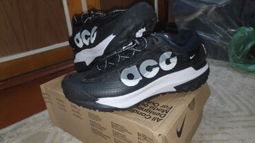 Кроссовки и спортивная обувь: Nike ACG Mountain Fly 2 low, новые кроссовки 43го размера, продаю так at lalafo.kg Кроссовки и спортивная обувь: Nike ACG Mountain Fly 2 low, новые кроссовки 43го размера, продаю так