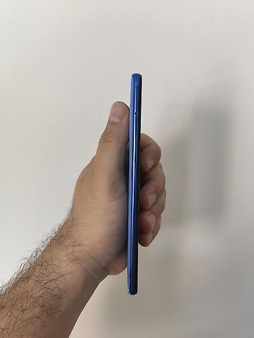 gps za auto cena: Samsung A70 dual sim, otključan za sve mreže. Ima 6/128 gb memorije — 2