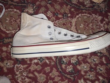 Women's Sneakers and athletic shoes: Converse Chuck Taylor All Star – uniseks, high-top kets - Model kodu — 3