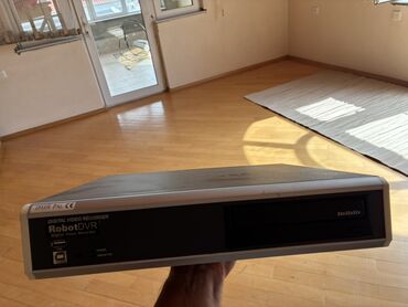 full hd видеокамеры: RobotDVR rəqəmsal video qeydedicisi (D9004, PAL, CE) - Tip: Digital