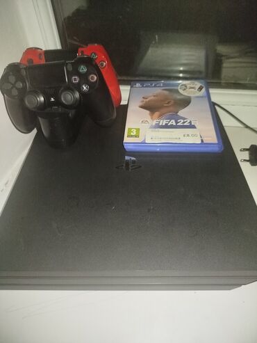 playstation 4 купить в бишкеке: Продаю Sony playstation 4 prо. Состояние хорошее 1tb не шумит, не