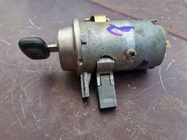 Auto delovi: Brava paljenja Lada 2121,21213,21214 Niva, Lada 7 Riva br.2. Polovno — 12