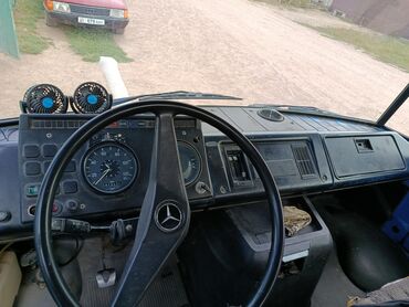 рация для фуры: Грузовик, Mercedes-Benz, Стандарт, 4 т, Б/у
